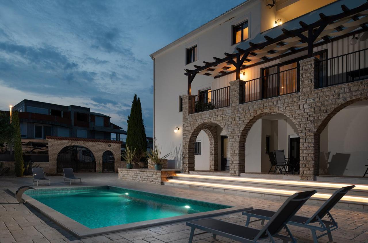 Villa Jalan Vrsi Exterior foto