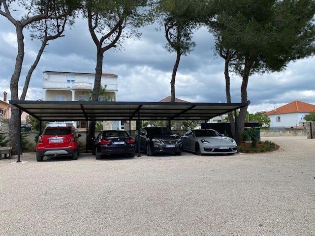 Villa Jalan Vrsi Exterior foto